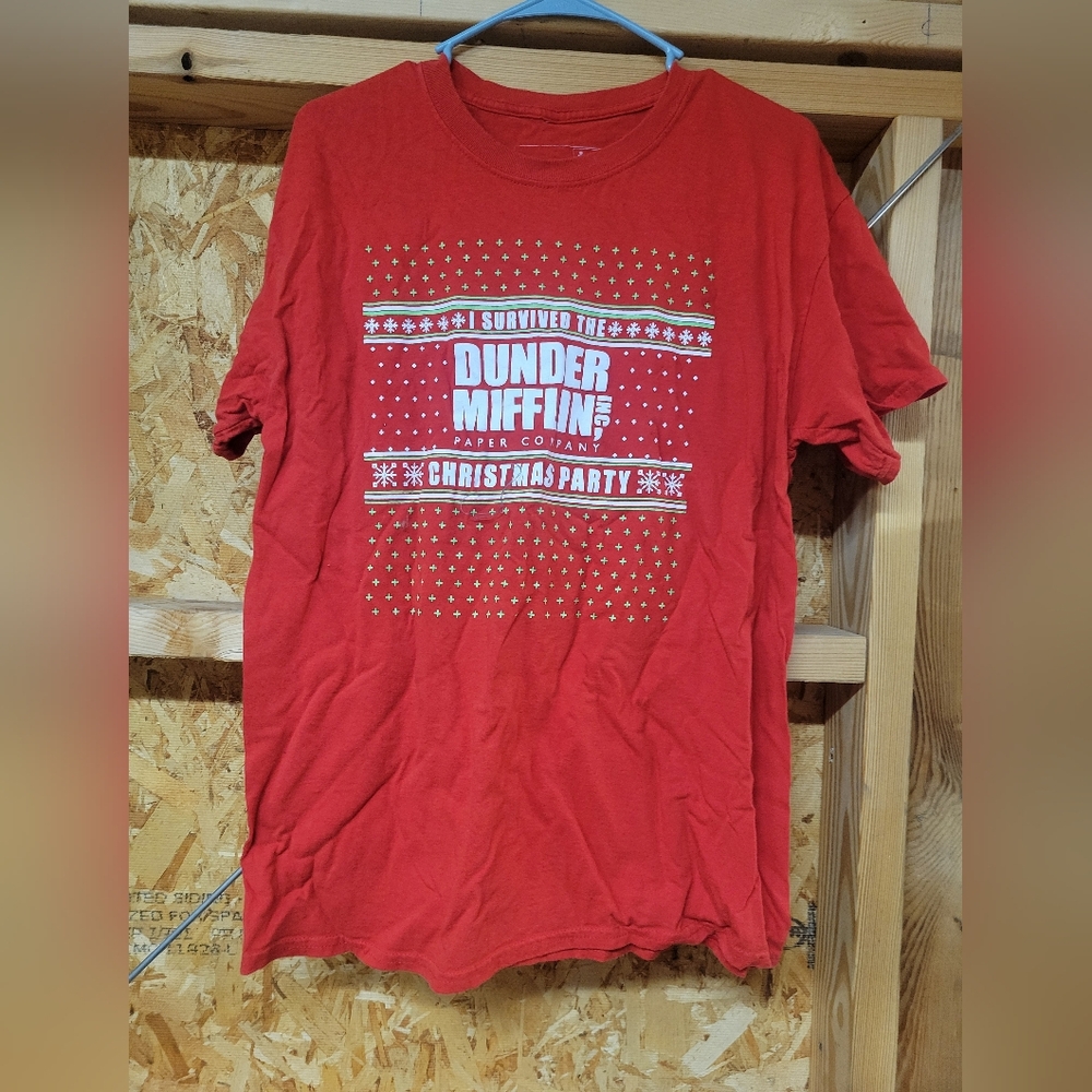 The Office Dunder Mifflin Christmas Party Tee Shirt Size Large